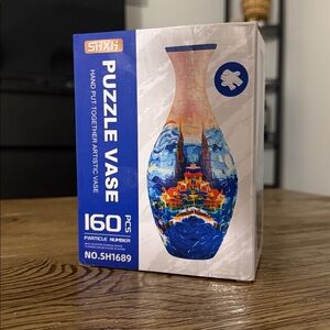 Puzzle Vase 160 Pieces